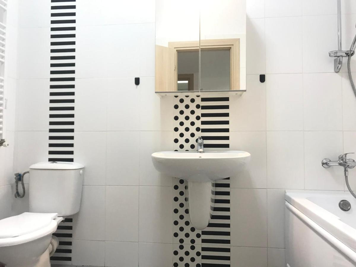 Parlament Fancy Apartments 布加勒斯特 外观 照片